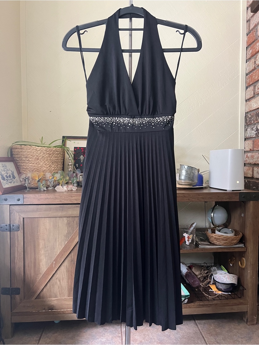 Y2K vintage Black Halter Pleated Midi Dress with Beaded Waist